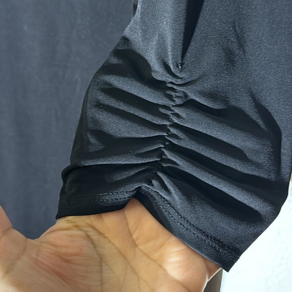 CHICOS BLACK DRESS WITH 3/4 SLEEVES. Sz 2P AWESOME! - Picture 4 of 5